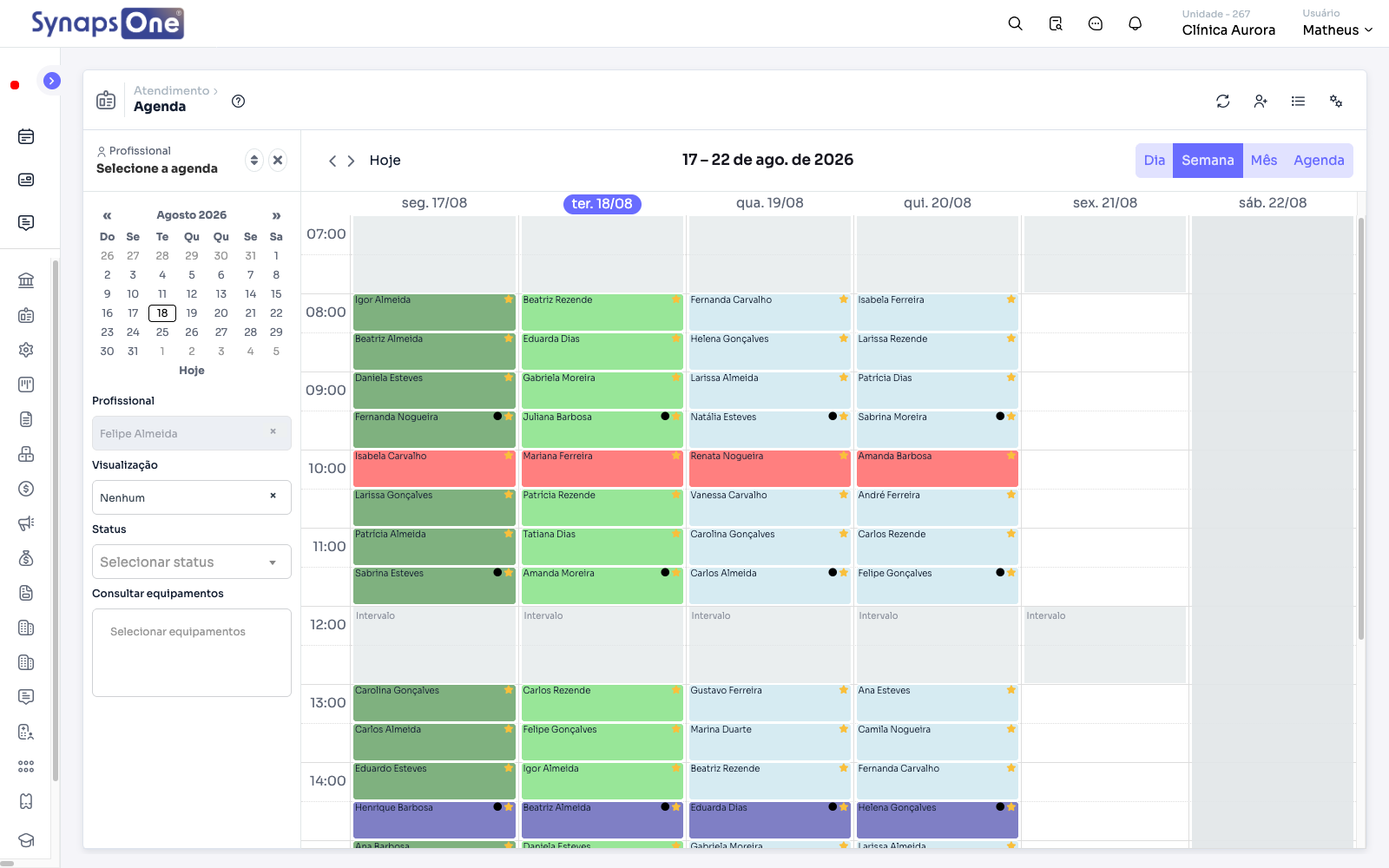 Grade semanal da agenda com agendamentos coloridos por estado
